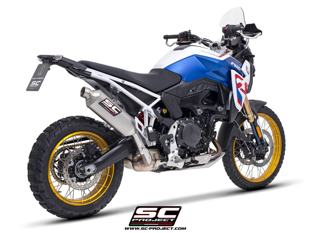 BMW F 900 GS (2024) Rally Raid titanium exhaust