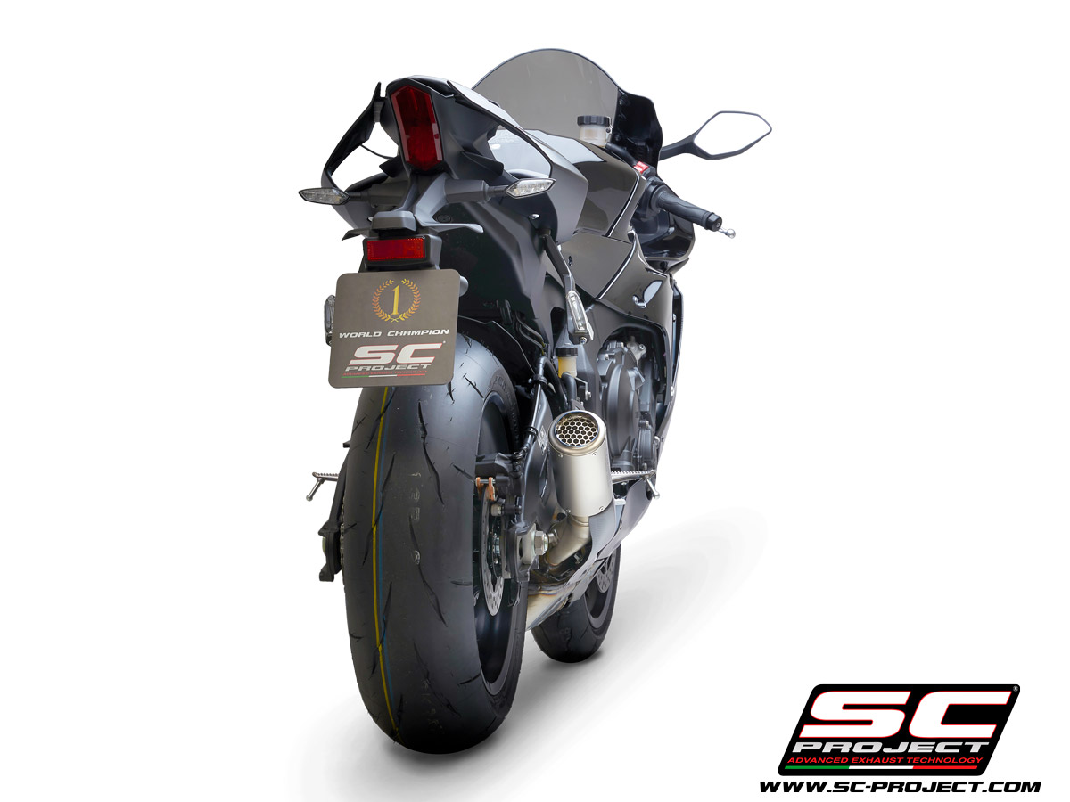 YAMAHA YZF R1 (2020) - R1M CR-T Muffler with Titanium mesh on exit muffler