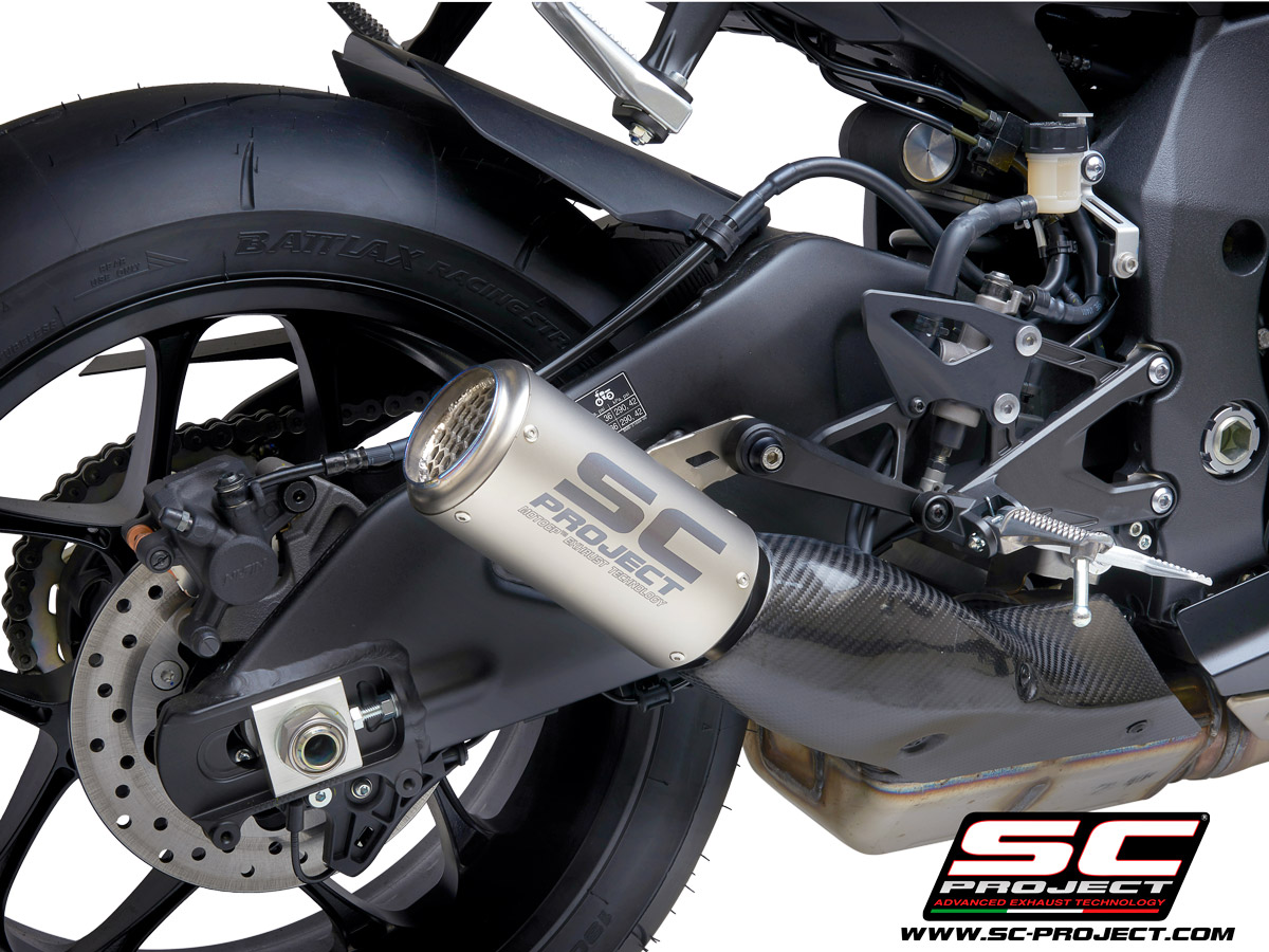 YAMAHA YZF R1 (2020) - R1M CR-T Muffler with Titanium mesh on exit muffler