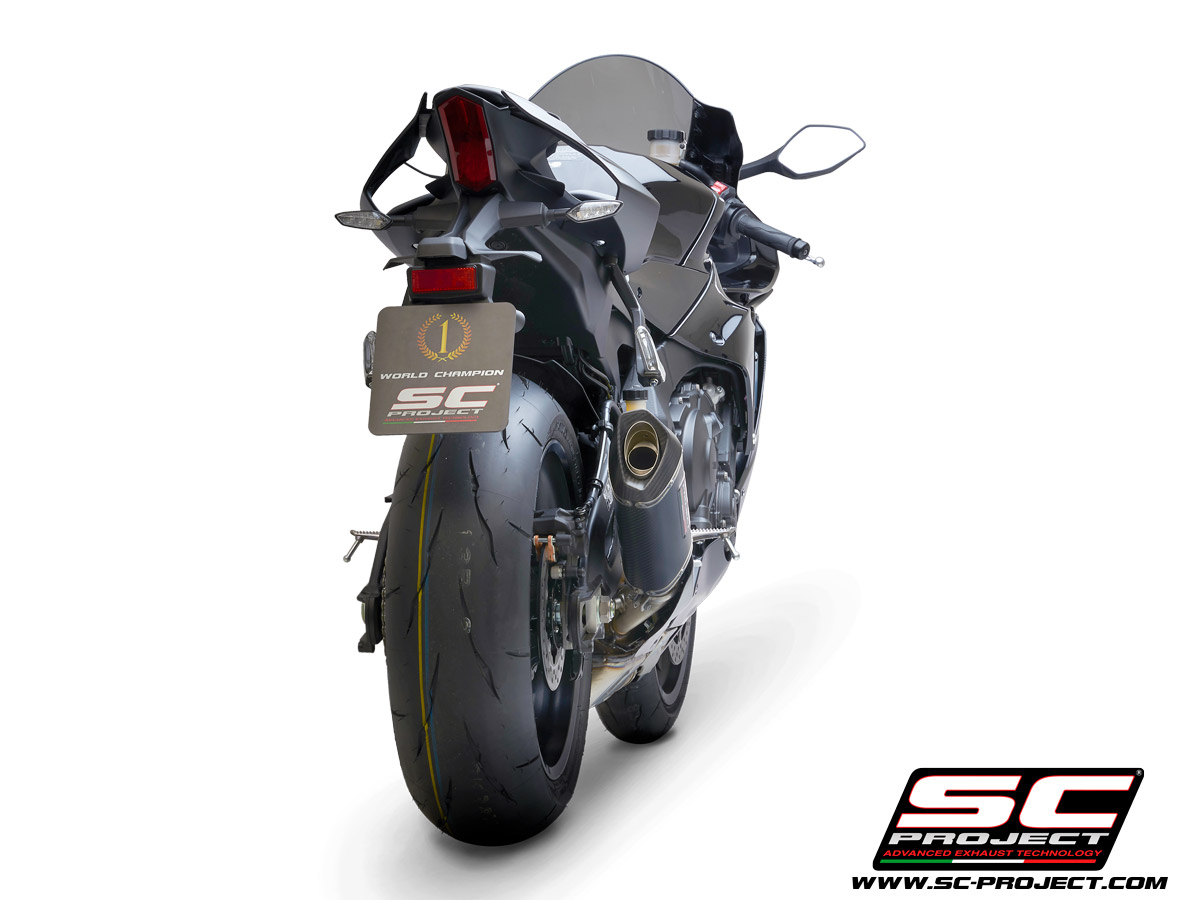 YAMAHA YZF R1 (2020) - R1M SC1-M Muffler with Carbon fiber end cap 5