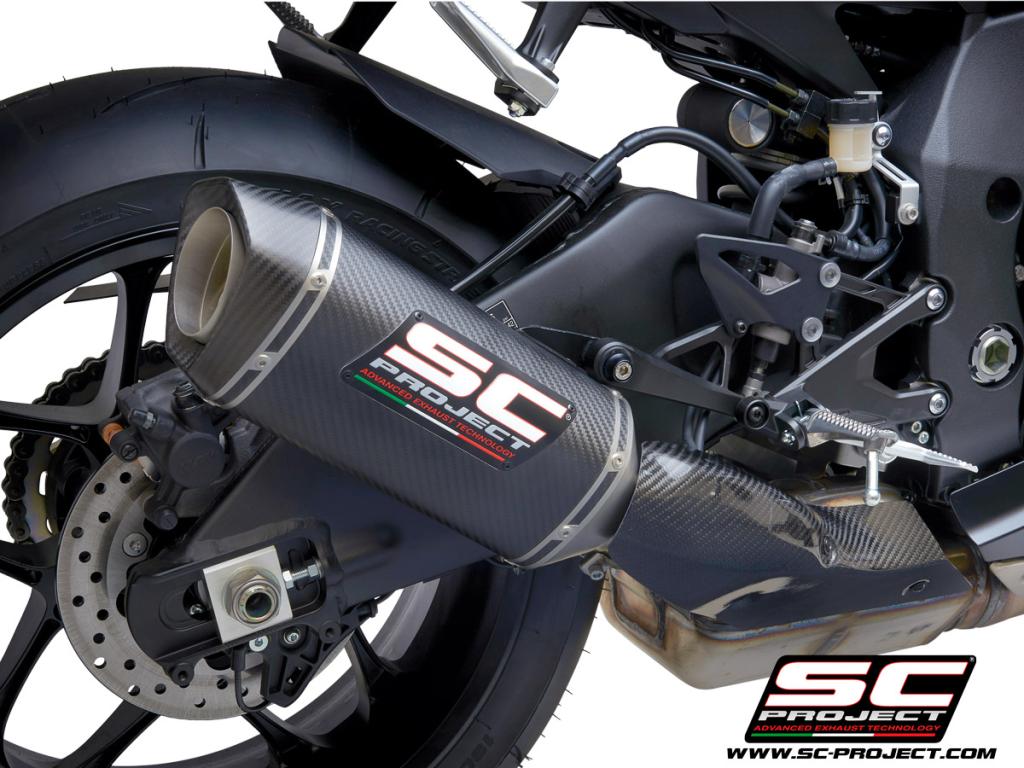 YAMAHA YZF R1 (2020) - R1M SC1-M Muffler with Carbon fiber end cap 5